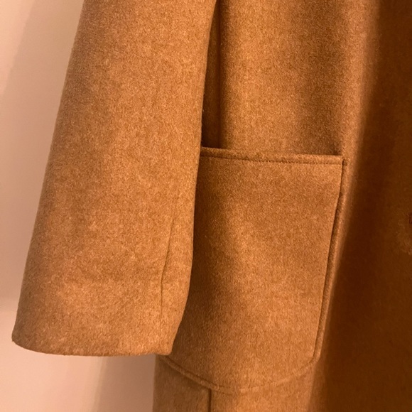Tan coat old navy XL - Picture 5 of 10